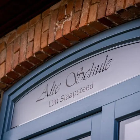 Alte Schule - Lütt Slaapsteed *
